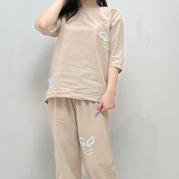 ست بلوز شلوارلنین بدون ابرفت جنس خنک مناسب بهار وتابستان کرمی